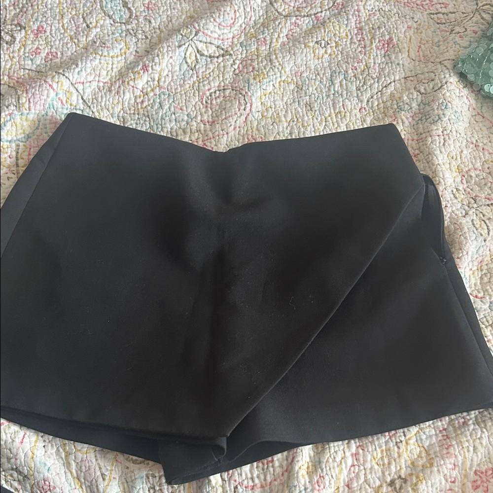 Zara Women's Wrap-Front Shorts